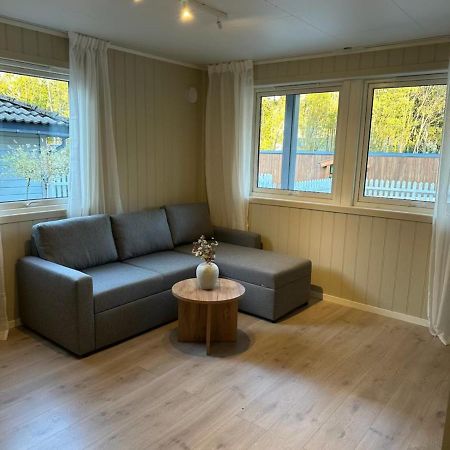 Lys Rent Og Trivelig Hybelleilighet Kristiansand Zewnętrze zdjęcie