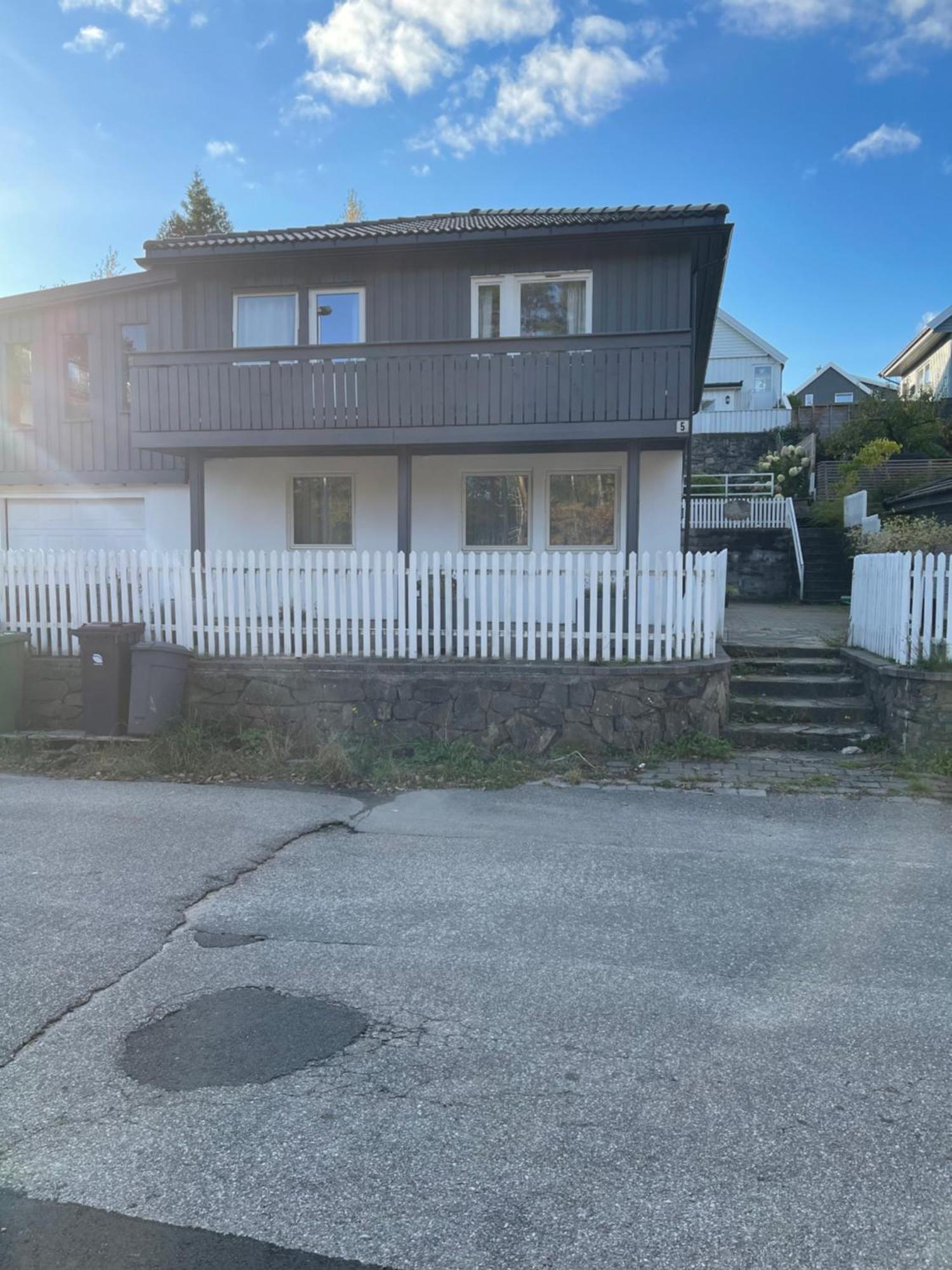 Lys Rent Og Trivelig Hybelleilighet Kristiansand Zewnętrze zdjęcie